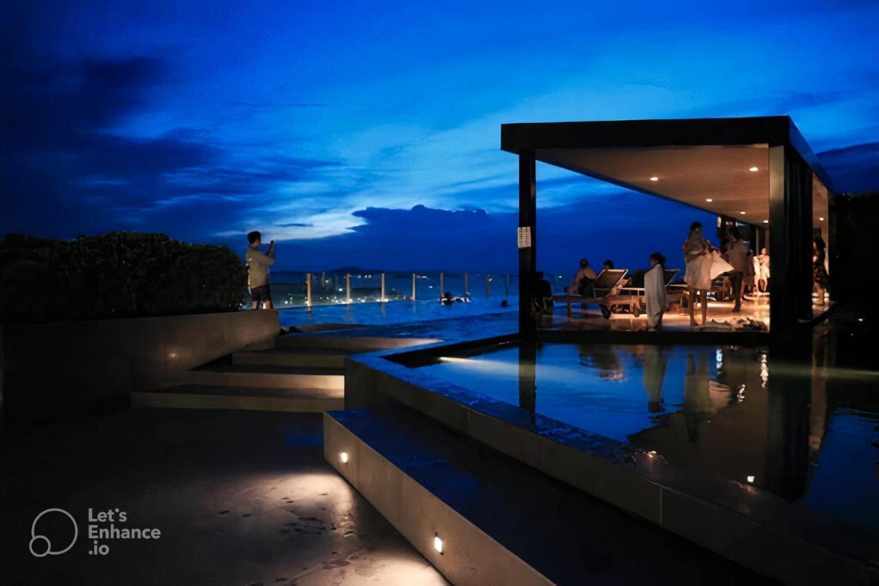 The Base Central Pattaya Bagian luar foto